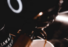 Procurando uma boa cafeteria para um passeio à tarde no Moinhos?