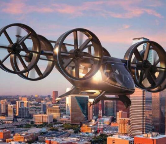 De carros voadores a cidades flutuantes, veja projetos de feira futurista: